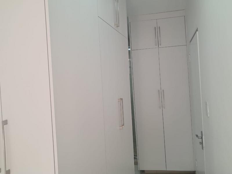 To Let 2 Bedroom Property for Rent in Sandton Central Gauteng