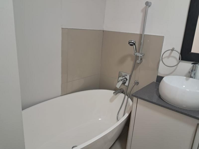To Let 2 Bedroom Property for Rent in Sandton Central Gauteng