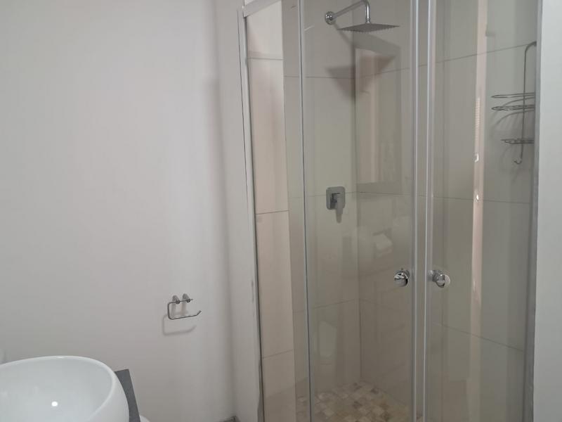 To Let 2 Bedroom Property for Rent in Sandton Central Gauteng