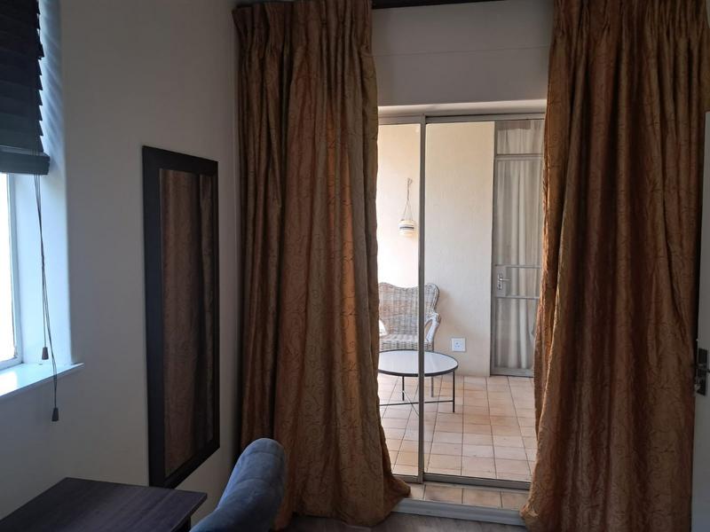 To Let 1 Bedroom Property for Rent in Sandton Central Gauteng