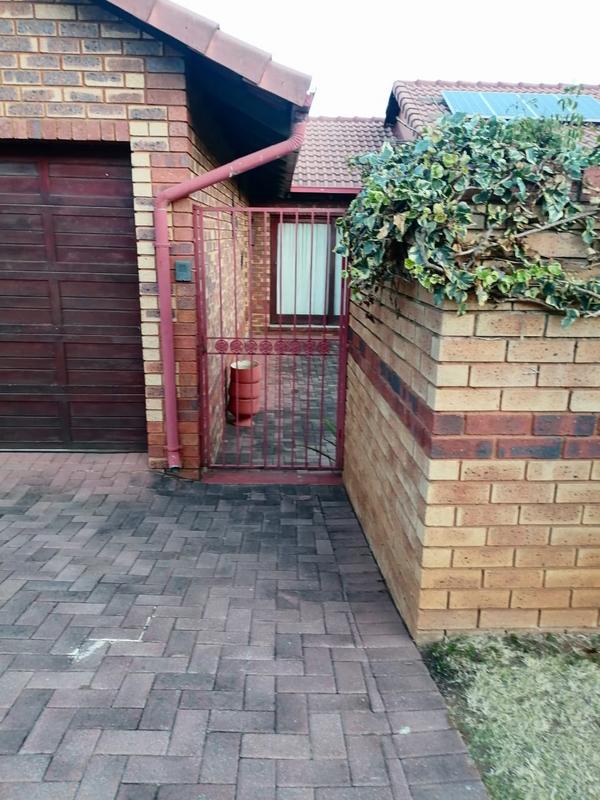 3 Bedroom Property for Sale in Kempton Park West Gauteng