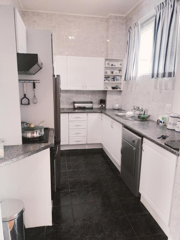 2 Bedroom Property for Sale in Killarney Gauteng