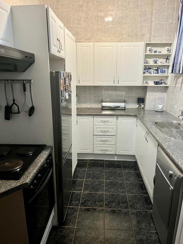 2 Bedroom Property for Sale in Killarney Gauteng