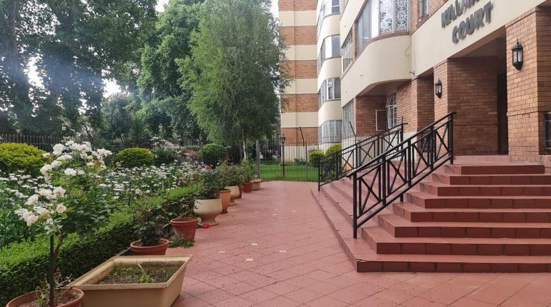 2 Bedroom Property for Sale in Killarney Gauteng
