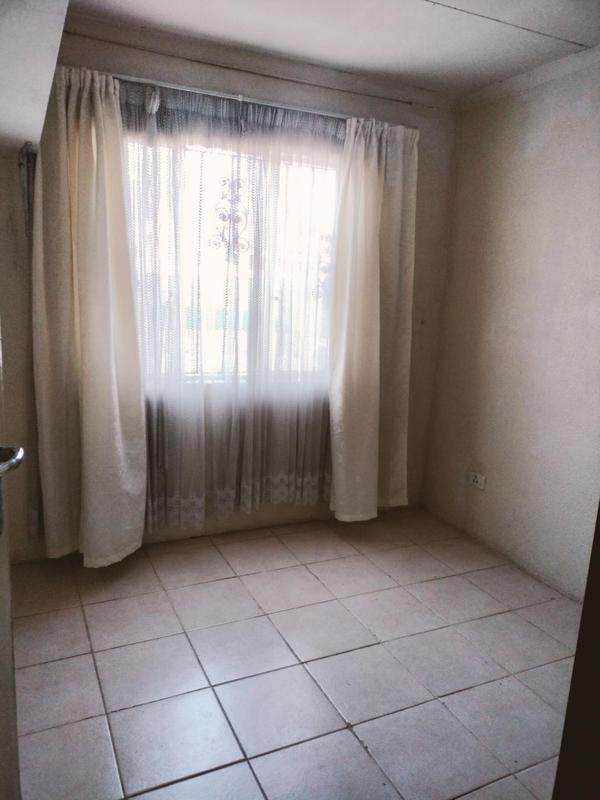 3 Bedroom Property for Sale in Meredale Gauteng