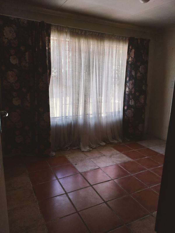 3 Bedroom Property for Sale in Meredale Gauteng
