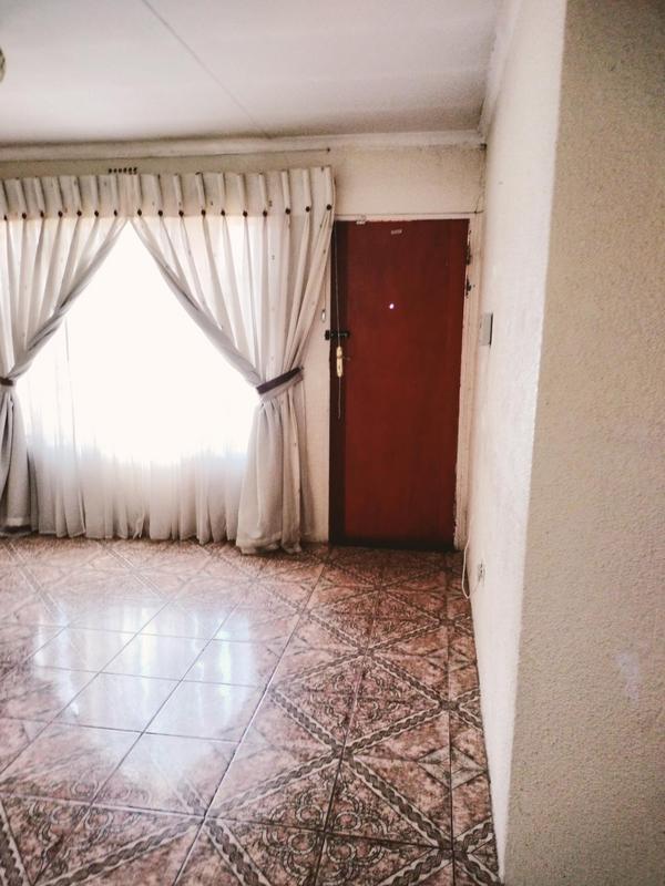 3 Bedroom Property for Sale in Meredale Gauteng