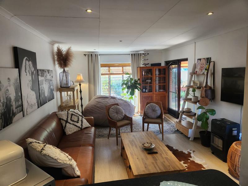 To Let 3 Bedroom Property for Rent in Boardwalk Meander Gauteng