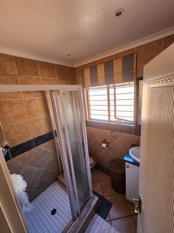 To Let 3 Bedroom Property for Rent in Boardwalk Meander Gauteng