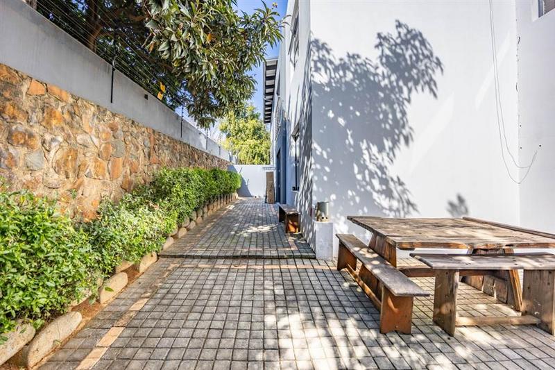 2 Bedroom Property for Sale in Menlo Park Gauteng