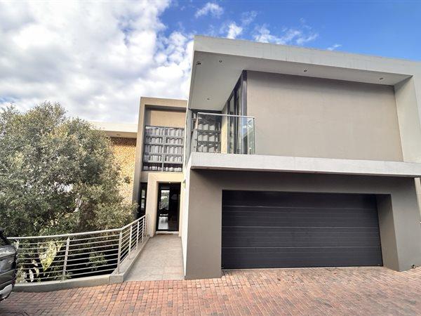 4 Bedroom Property for Sale in Waterkloof Ridge Gauteng