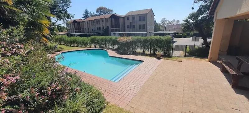 1 Bedroom Property for Sale in Bryanston Gauteng