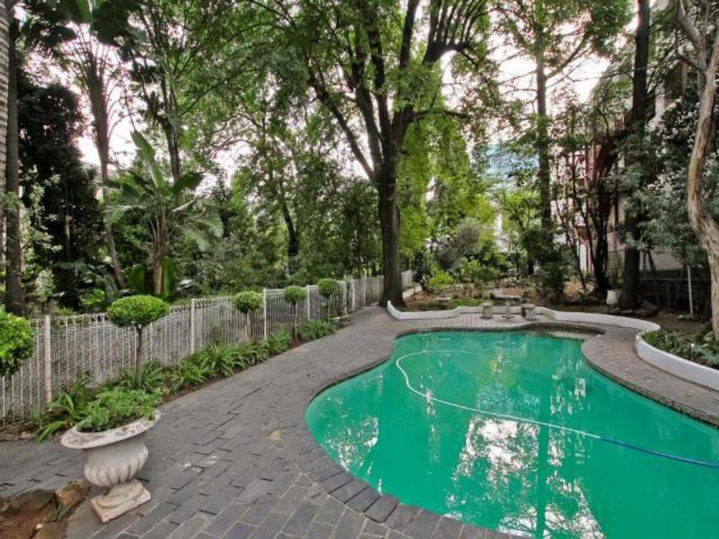 2 Bedroom Property for Sale in Sandown Gauteng