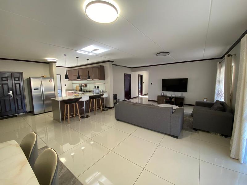 3 Bedroom Property for Sale in Carlswald Gauteng