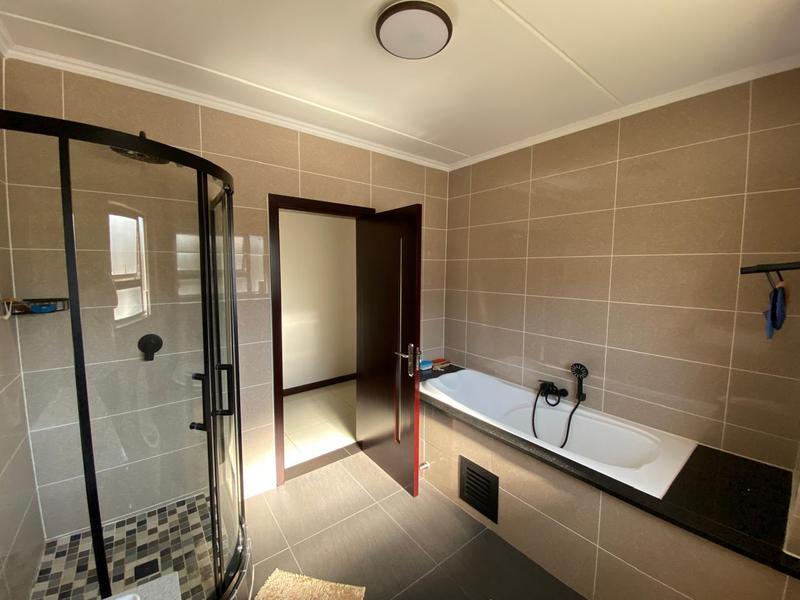 3 Bedroom Property for Sale in Carlswald Gauteng