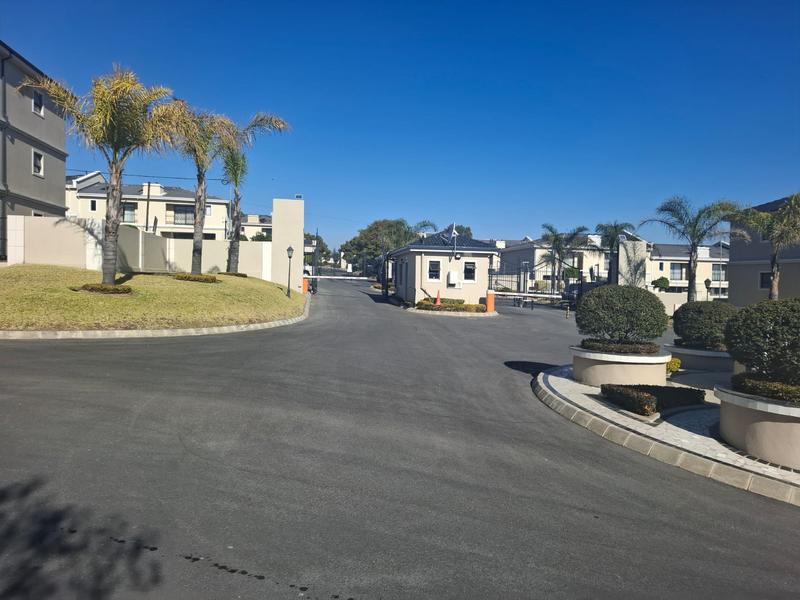 3 Bedroom Property for Sale in Carlswald Gauteng
