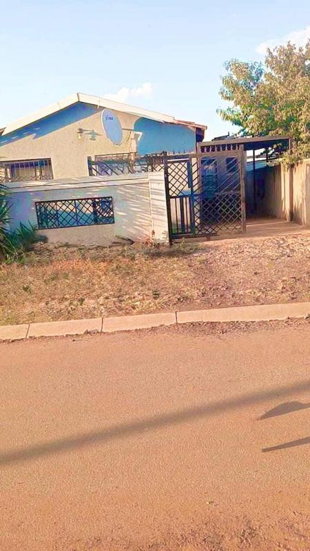 13 Bedroom Property for Sale in Soshanguve South Ext 8 Gauteng