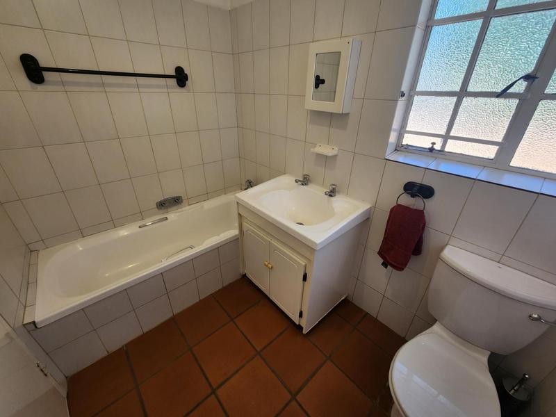 To Let 3 Bedroom Property for Rent in Garsfontein Gauteng