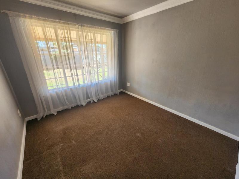 To Let 3 Bedroom Property for Rent in Garsfontein Gauteng
