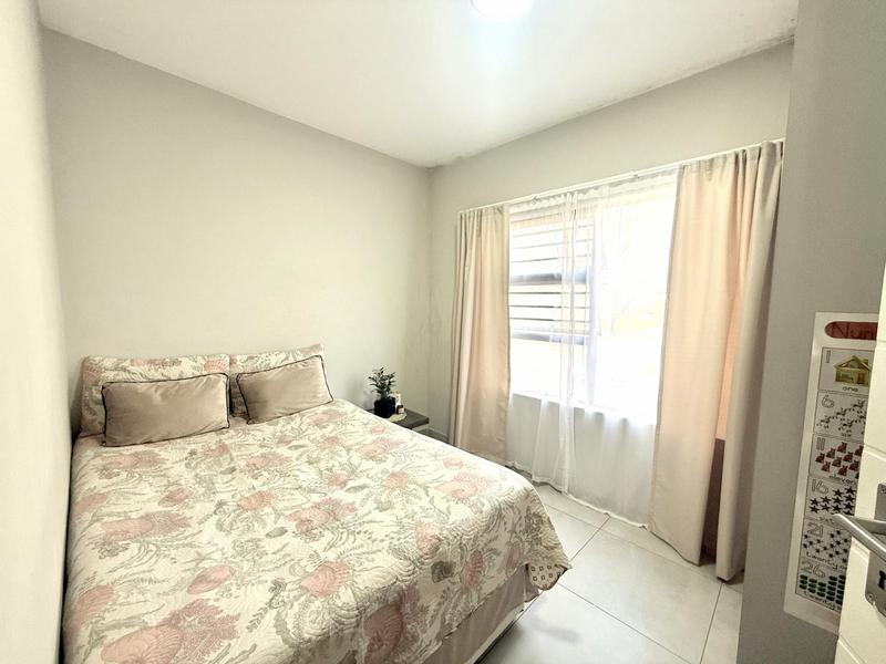 3 Bedroom Property for Sale in Silver Lakes Gauteng