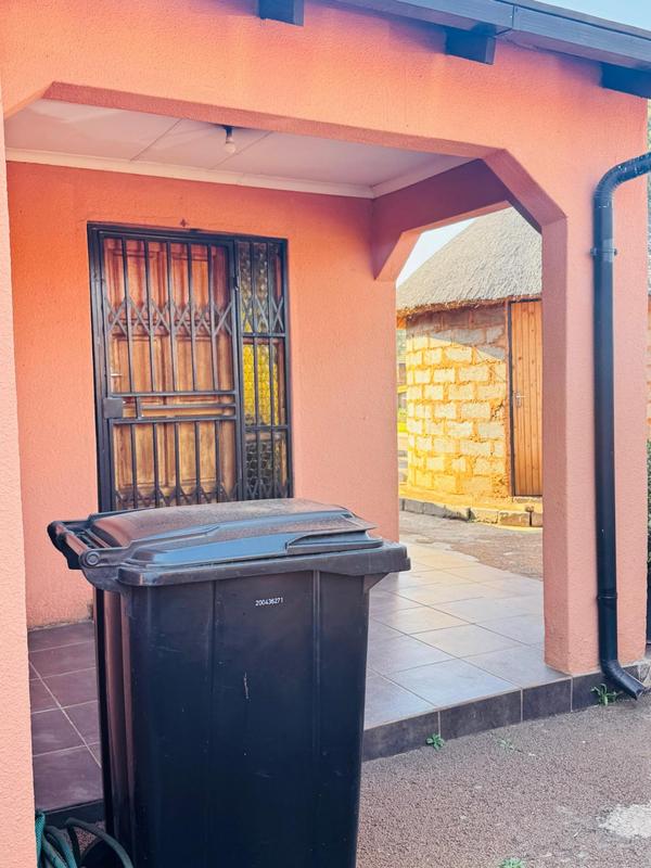 3 Bedroom Property for Sale in Vosloorus Ext 13 Gauteng