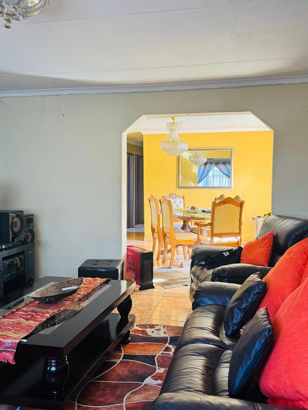 3 Bedroom Property for Sale in Vosloorus Ext 13 Gauteng