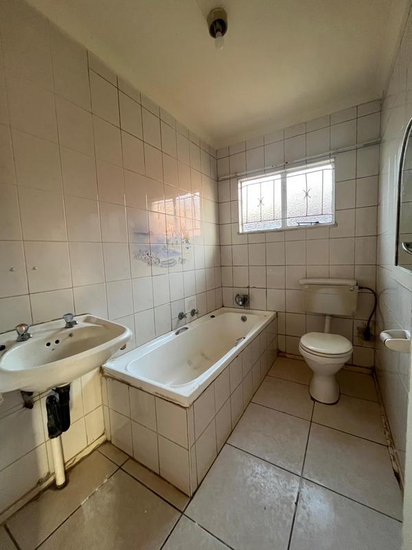 3 Bedroom Property for Sale in Vosloorus Gauteng
