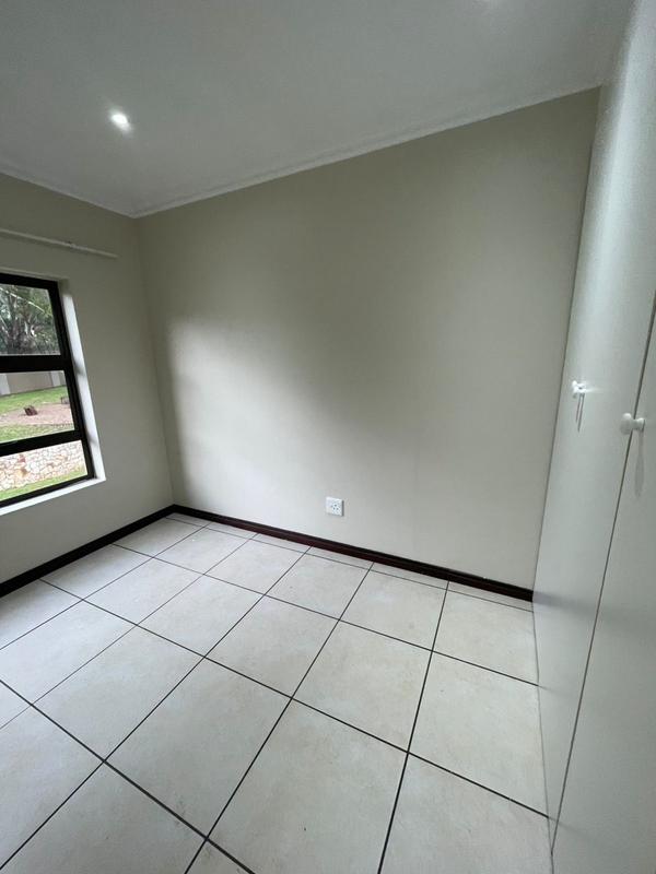 To Let 2 Bedroom Property for Rent in Wilro Park Gauteng