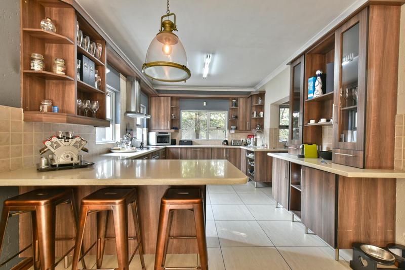 4 Bedroom Property for Sale in Eagle Canyon Golf Estate Gauteng