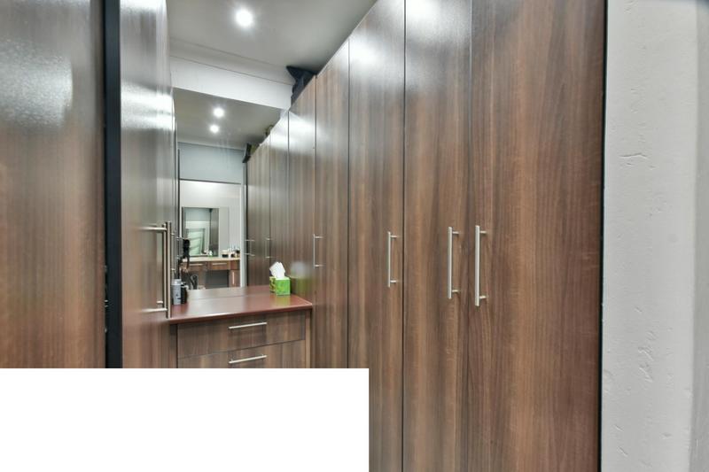 4 Bedroom Property for Sale in Eagle Canyon Golf Estate Gauteng