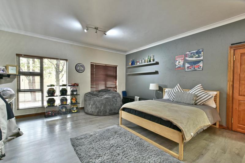 4 Bedroom Property for Sale in Eagle Canyon Golf Estate Gauteng
