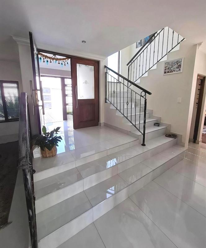 4 Bedroom Property for Sale in Lonehill Gauteng