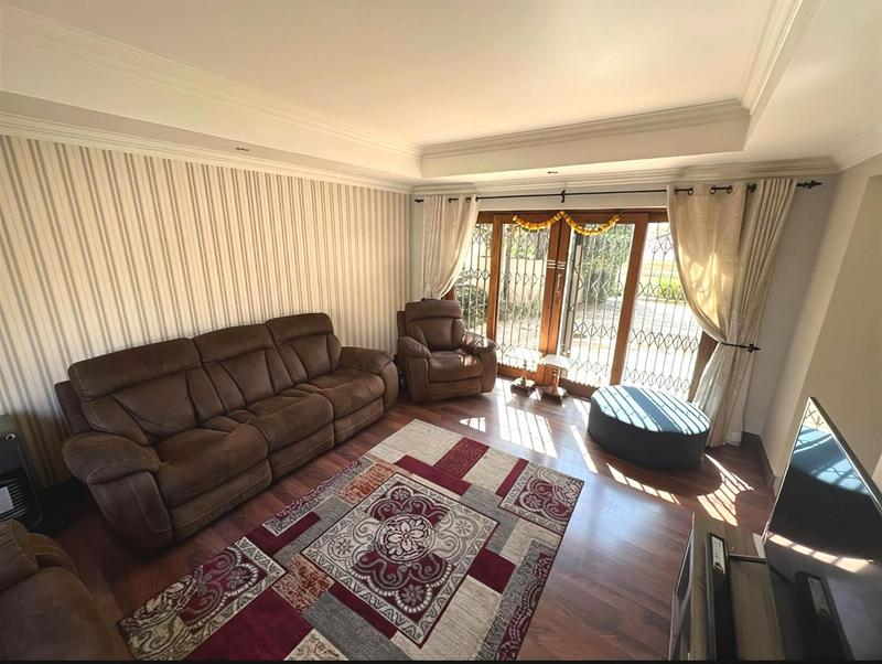 4 Bedroom Property for Sale in Lonehill Gauteng