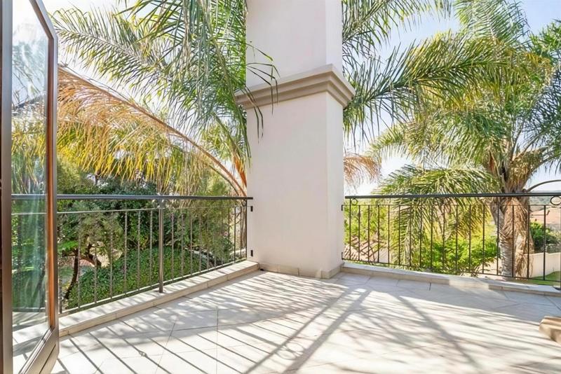 4 Bedroom Property for Sale in Lonehill Gauteng