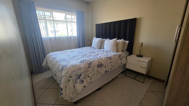 2 Bedroom Property for Sale in Stone Ridge Gauteng