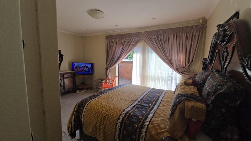 4 Bedroom Property for Sale in Florauna Gauteng