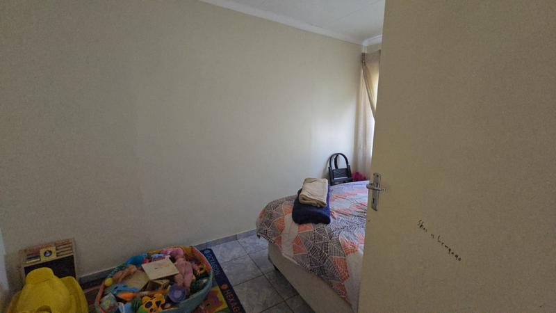 4 Bedroom Property for Sale in Florauna Gauteng