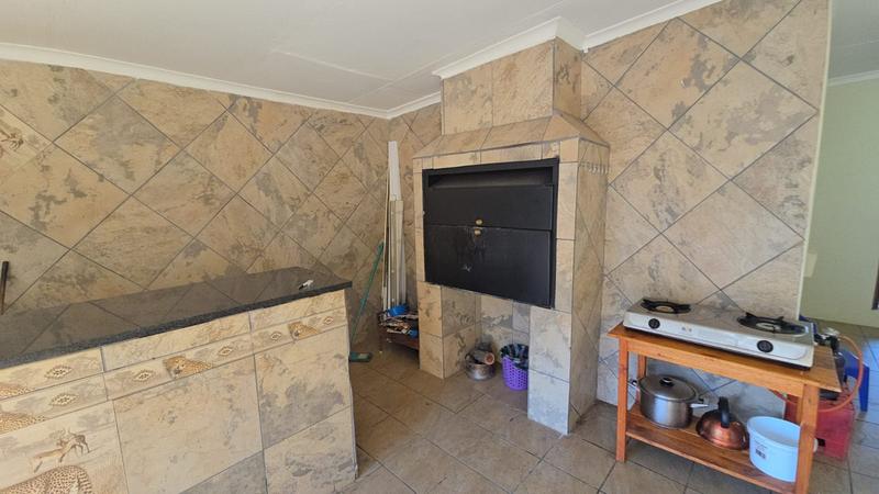 4 Bedroom Property for Sale in Florauna Gauteng