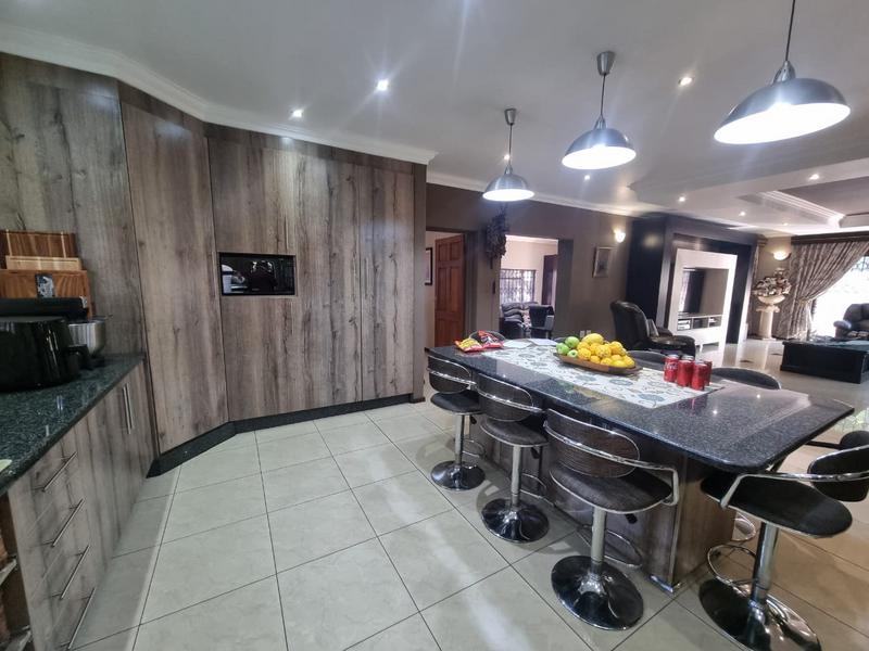 4 Bedroom Property for Sale in Florentia Gauteng