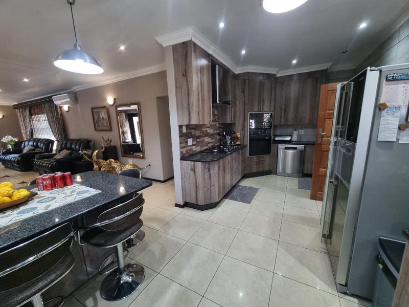4 Bedroom Property for Sale in Florentia Gauteng