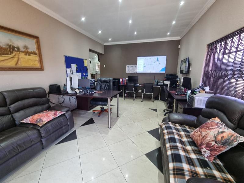 4 Bedroom Property for Sale in Florentia Gauteng