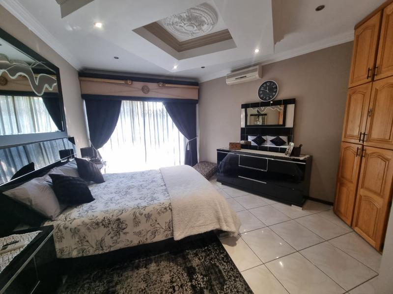 4 Bedroom Property for Sale in Florentia Gauteng