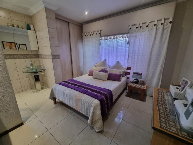 4 Bedroom Property for Sale in Florentia Gauteng