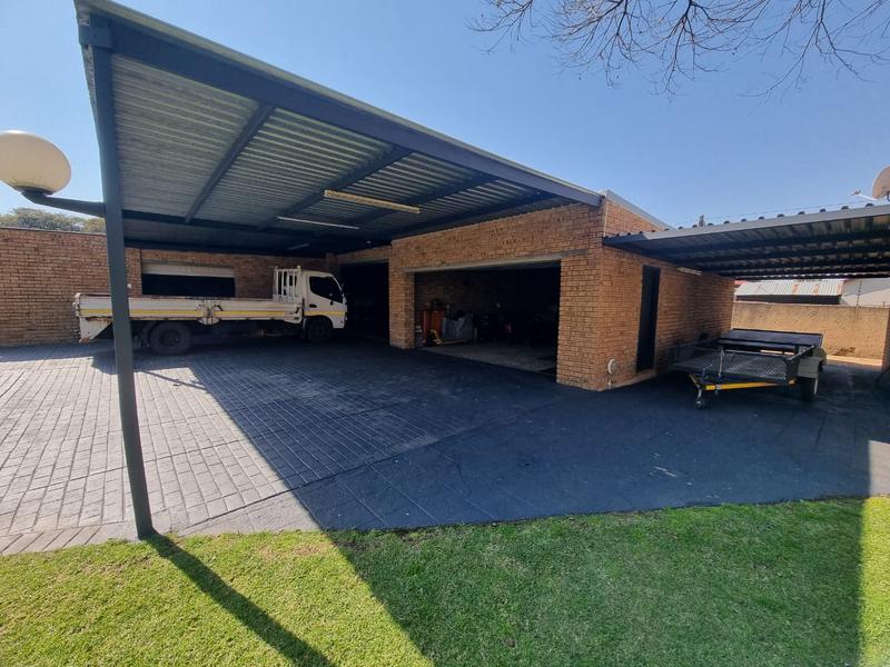 4 Bedroom Property for Sale in Florentia Gauteng