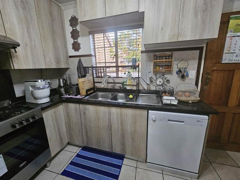 4 Bedroom Property for Sale in Centurion Gauteng