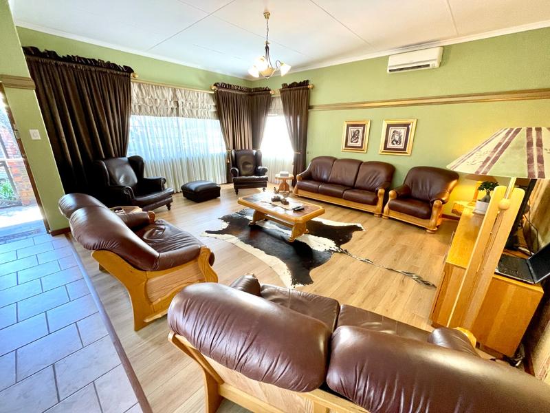 3 Bedroom Property for Sale in Kenmare Gauteng