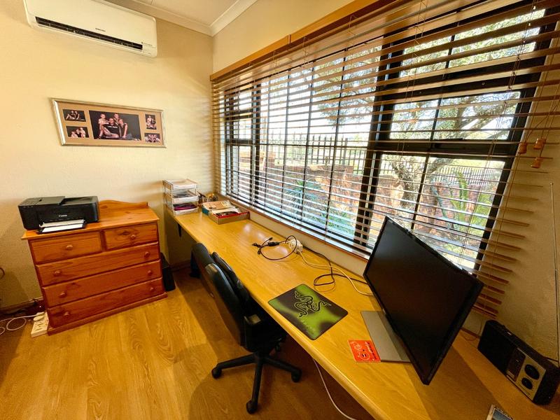 3 Bedroom Property for Sale in Kenmare Gauteng