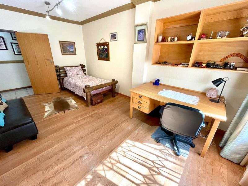 3 Bedroom Property for Sale in Kenmare Gauteng