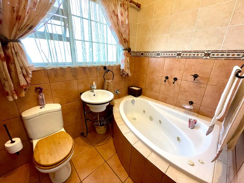 3 Bedroom Property for Sale in Kenmare Gauteng