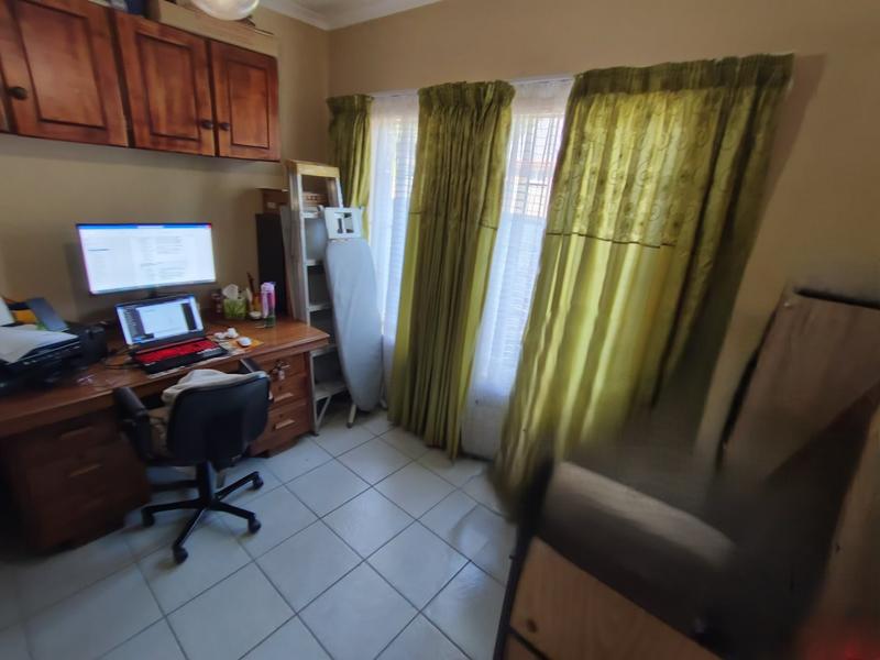 3 Bedroom Property for Sale in Theresa Park Gauteng